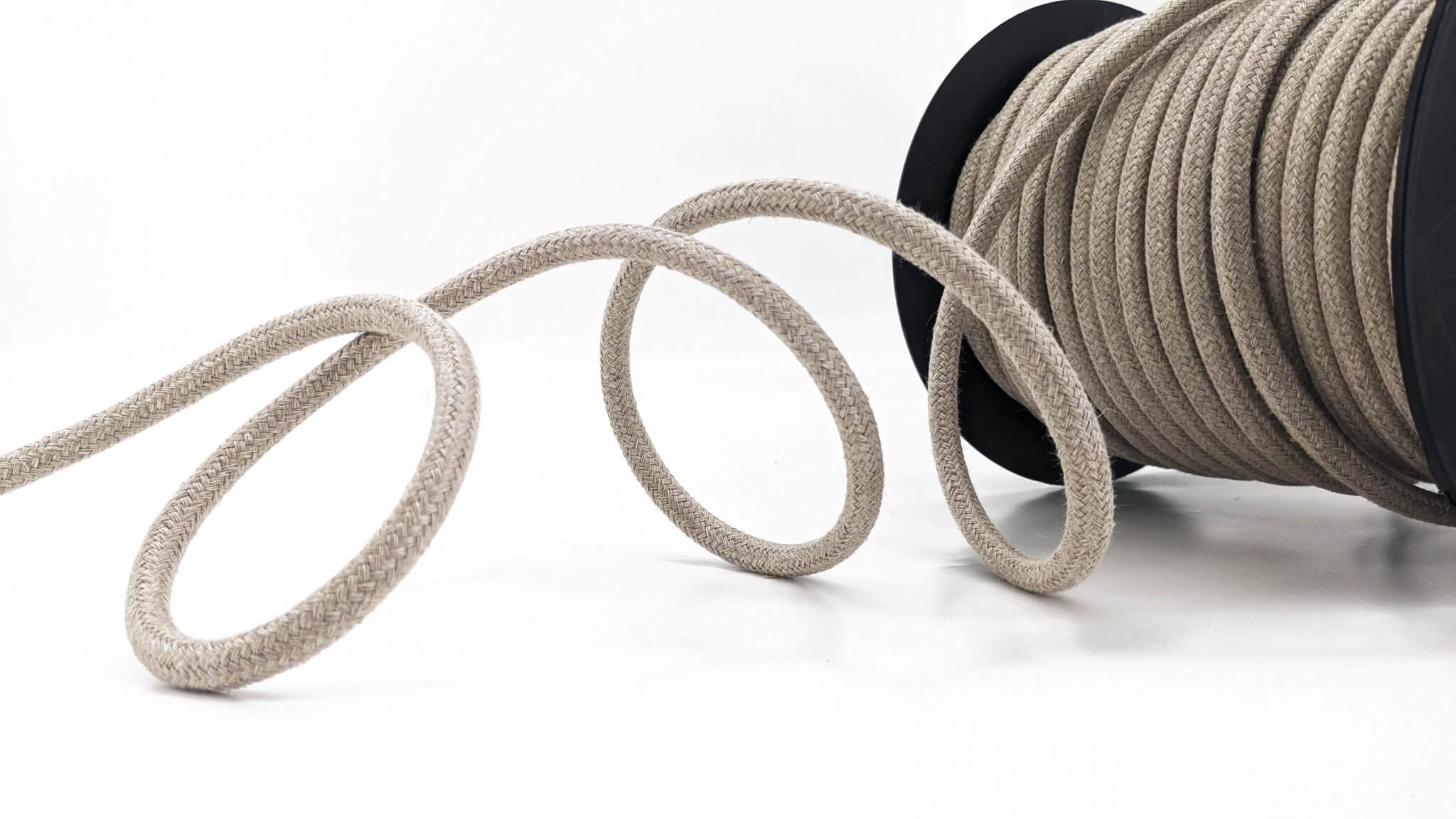 Capri Linen Look Embroided Rope main image 0