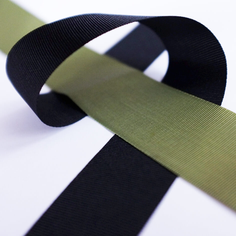 grosgrain weaving on ribbon made in France